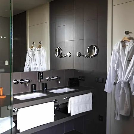 Luxurious Golf La Vinya 5 * Caldes de Malavella