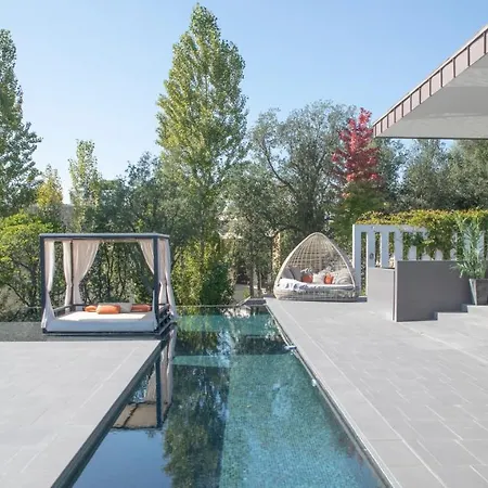 Luxurious Golf La Vinya 5 Villa Caldes de Malavella
